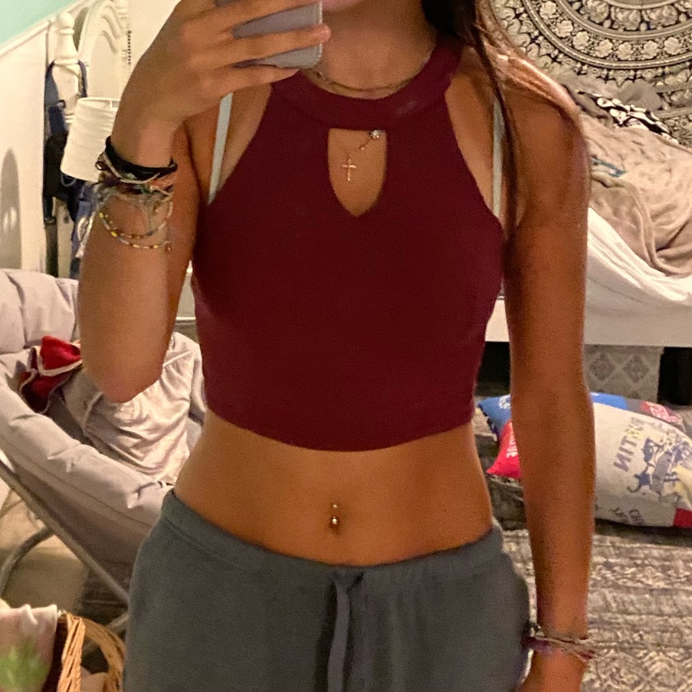 Cropped halter top